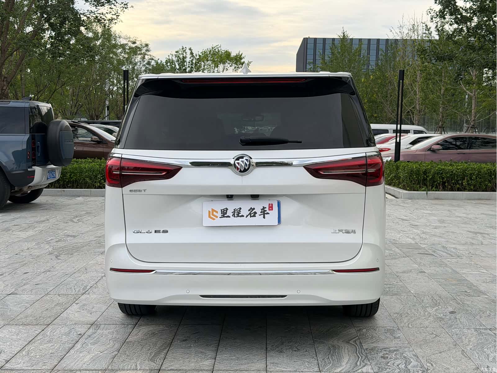 Buick GL8, 2021 6
