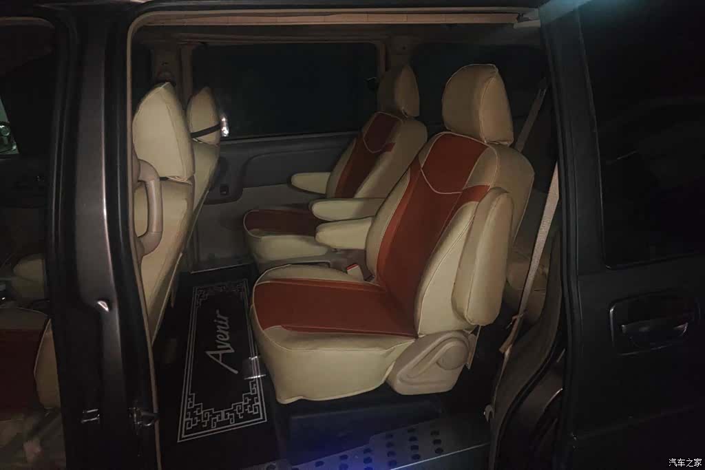 Buick GL8, 2017 11