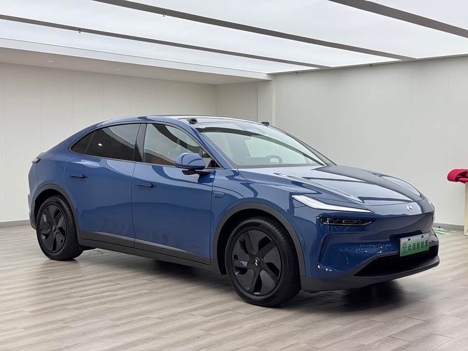 NIO L60