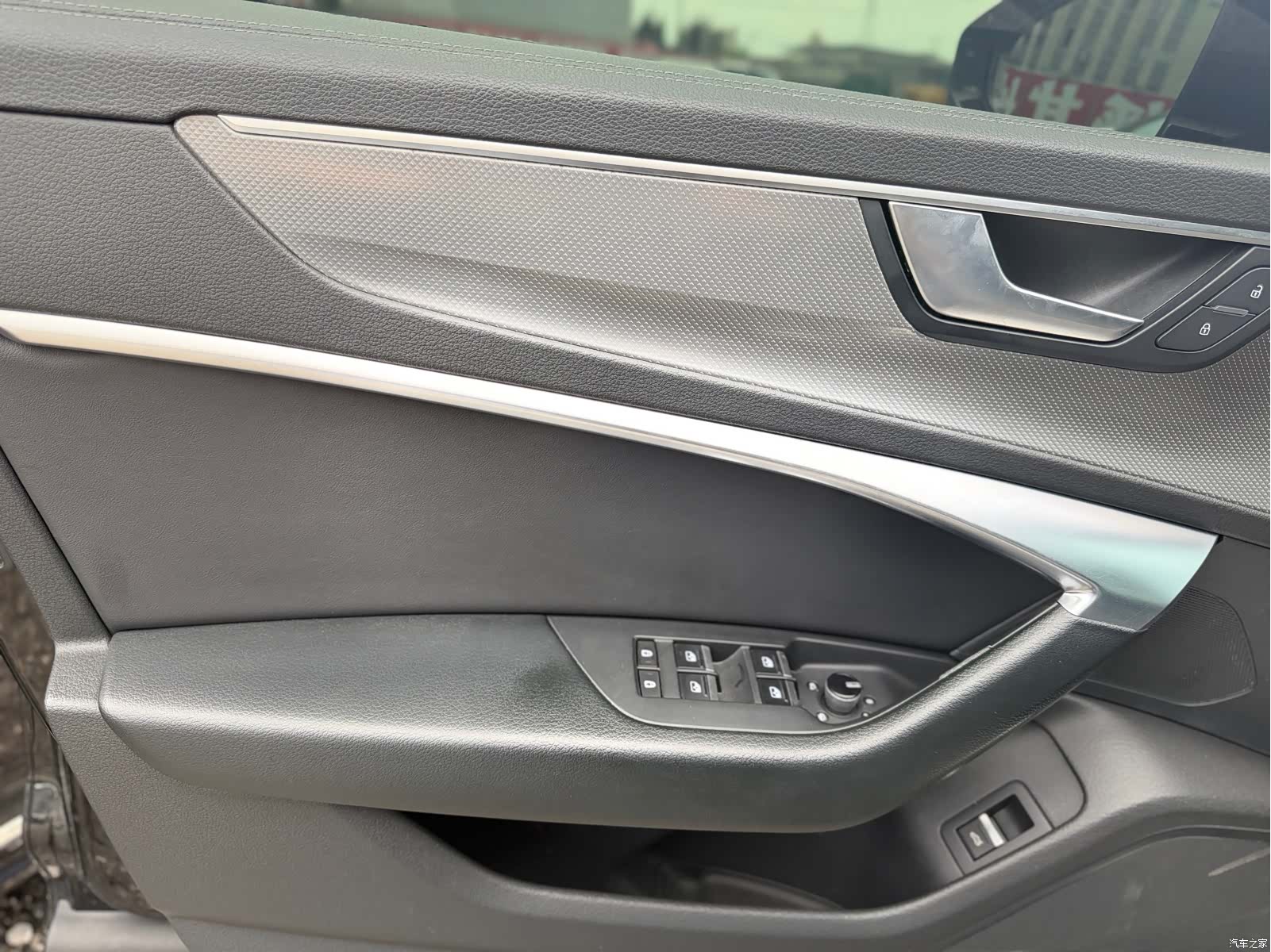 Audi A6L, 2020 11