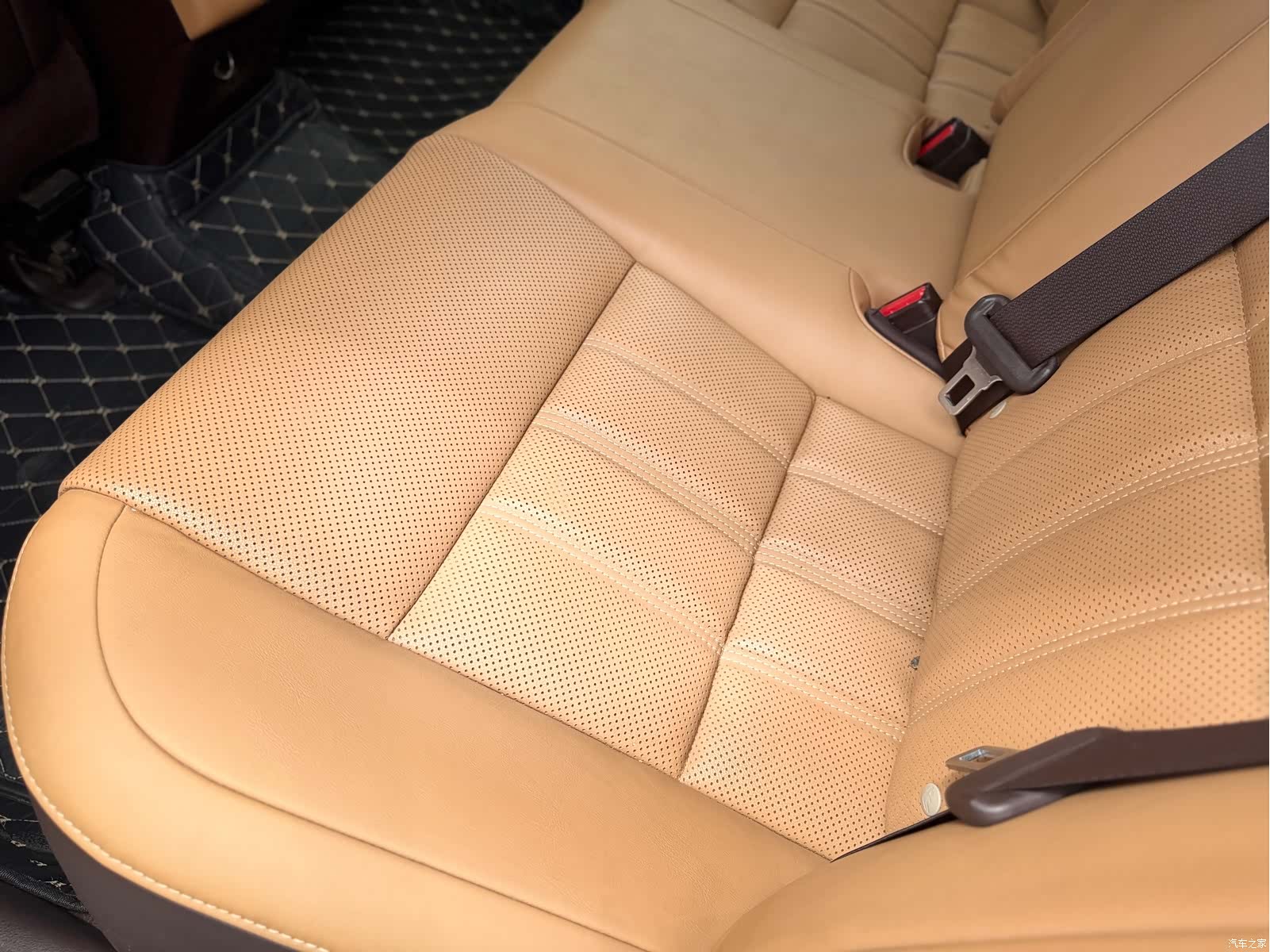 Lexus ES, 2017 17
