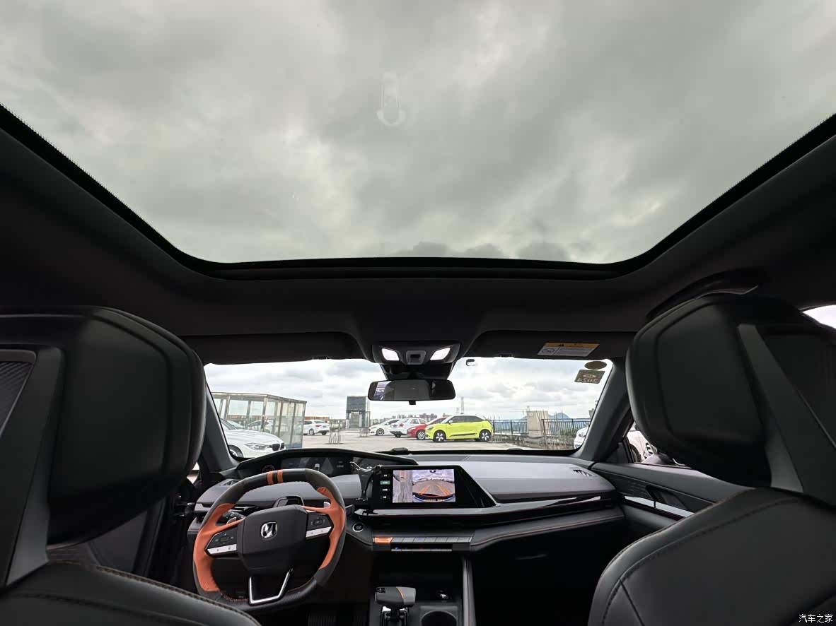 Changan UNI-V, 2022 13