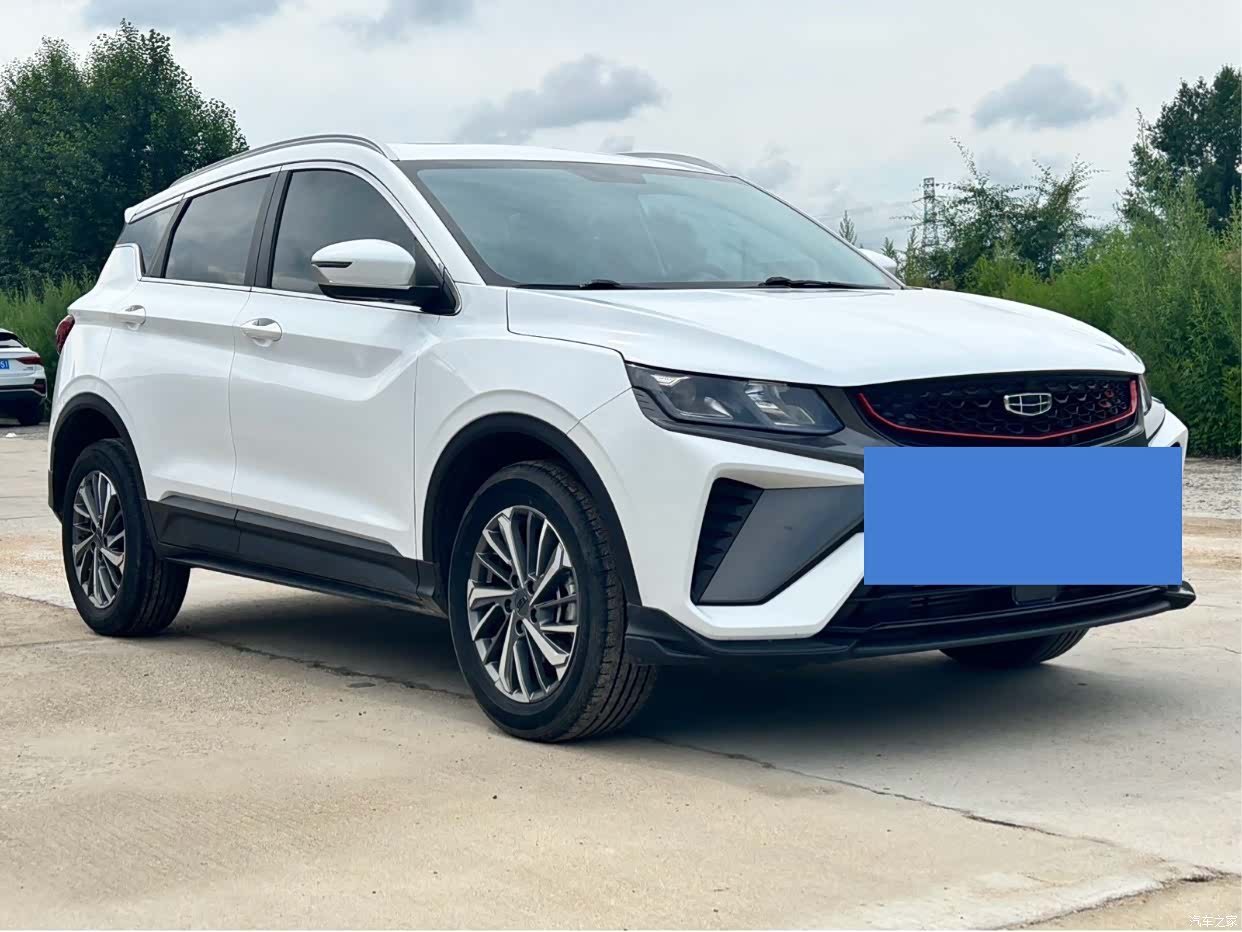 Geely Coolray, 2022 3