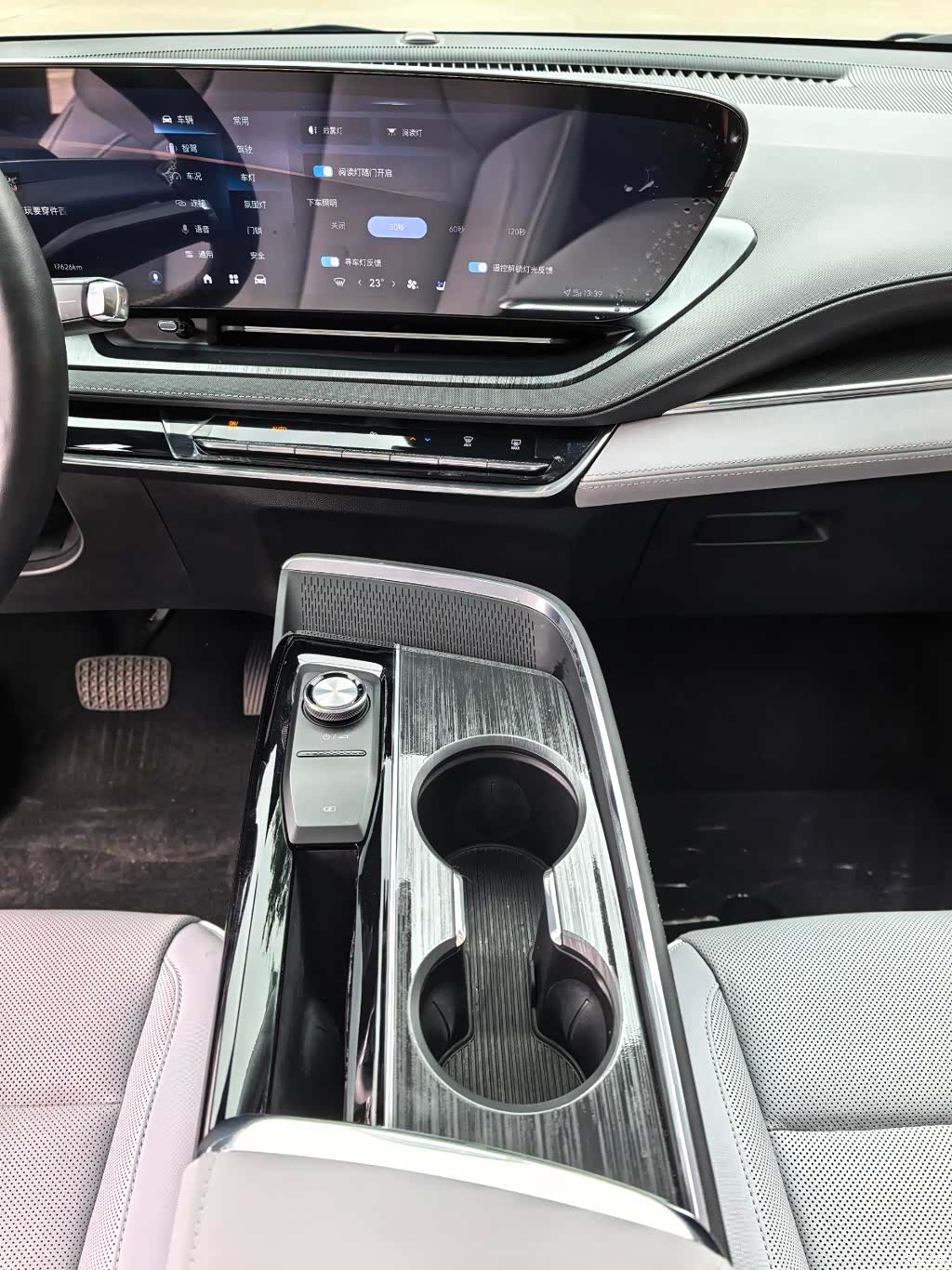 Buick E5, 2024 9