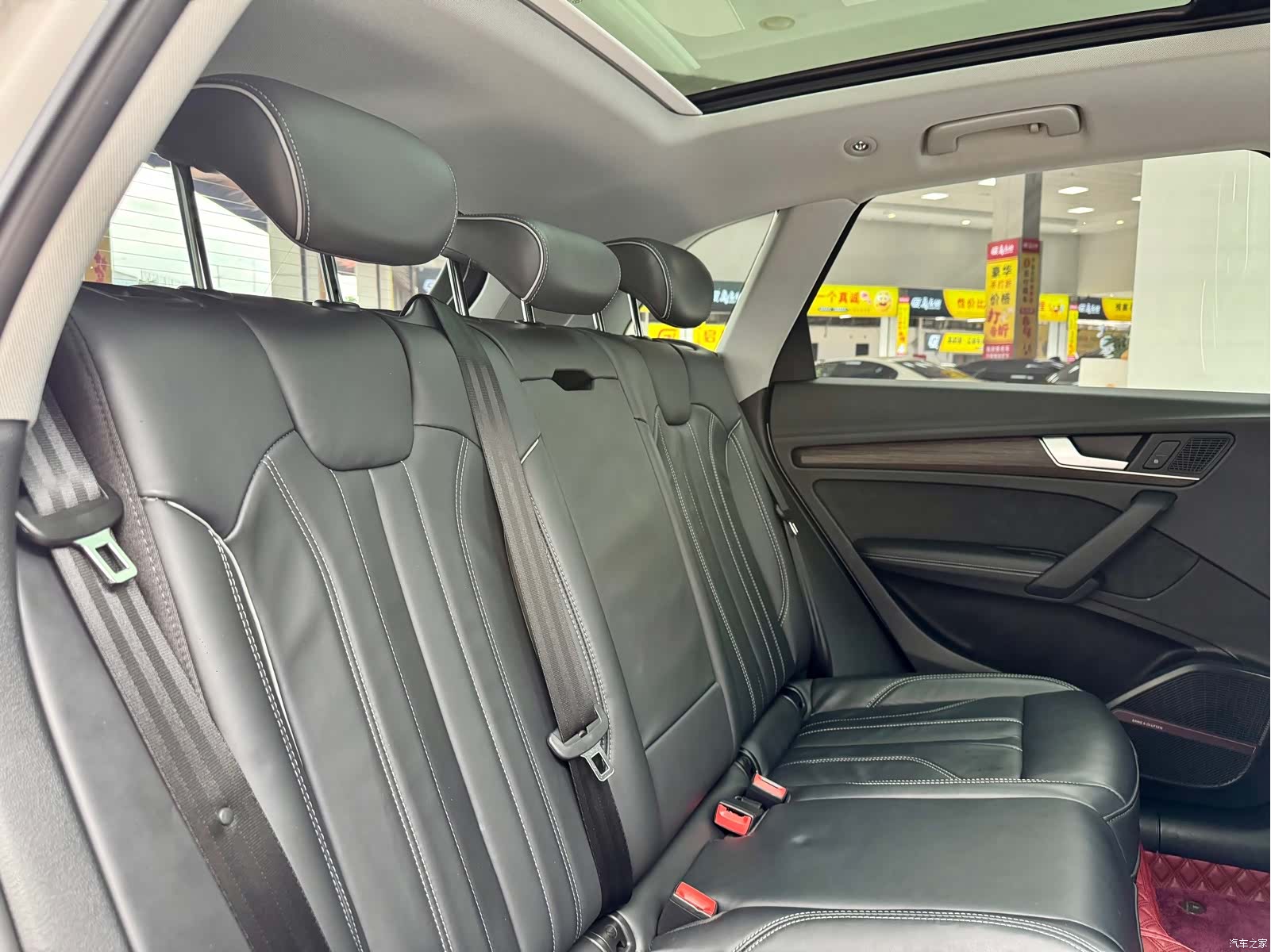 Audi Q5L, 2023 13