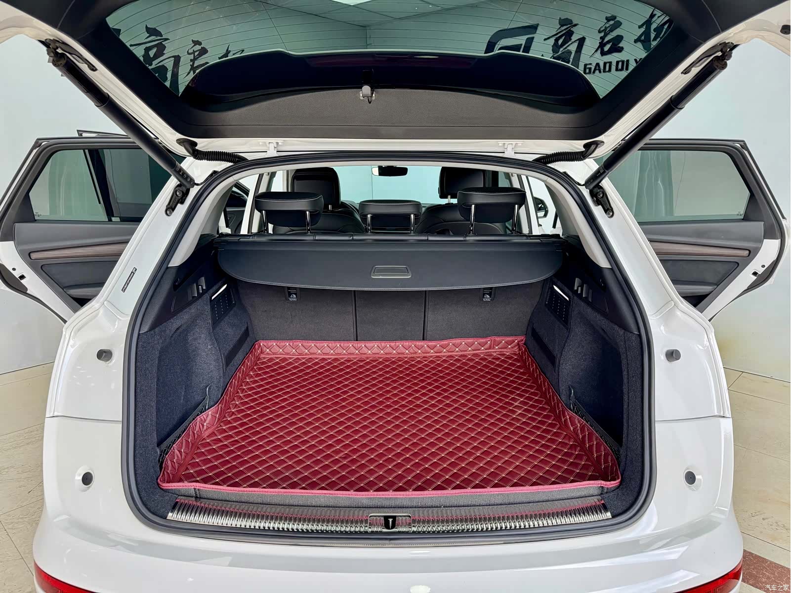 Audi Q5L, 2023 24