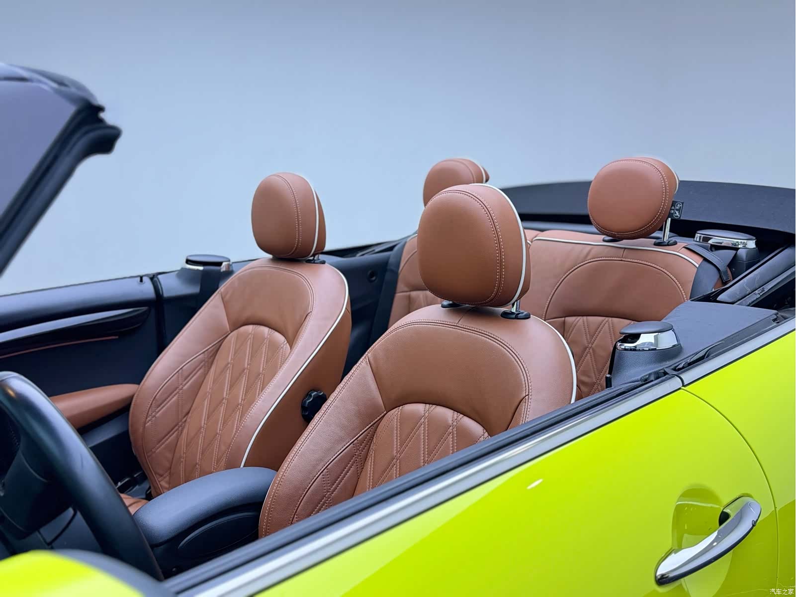 Mini Cooper, 2023 15