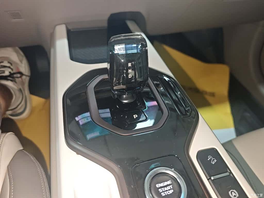 Geely Icon, 2025 14