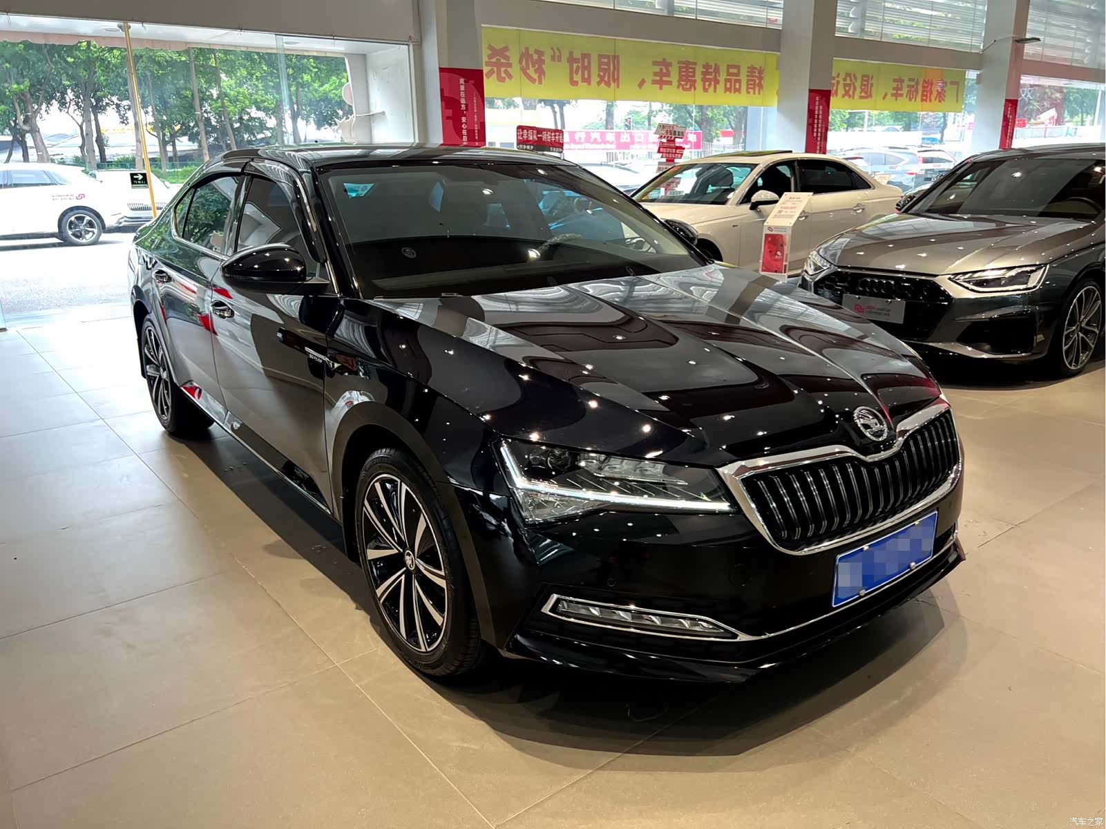 Skoda Superb, 2023 3