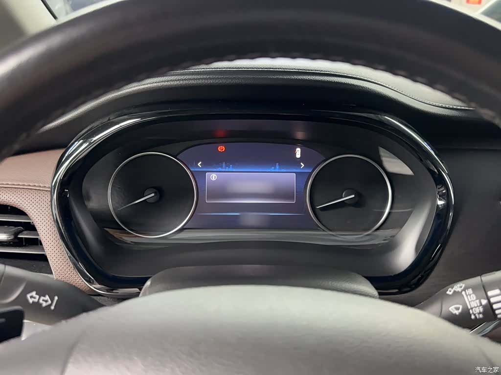 Buick GL8, 2022 4