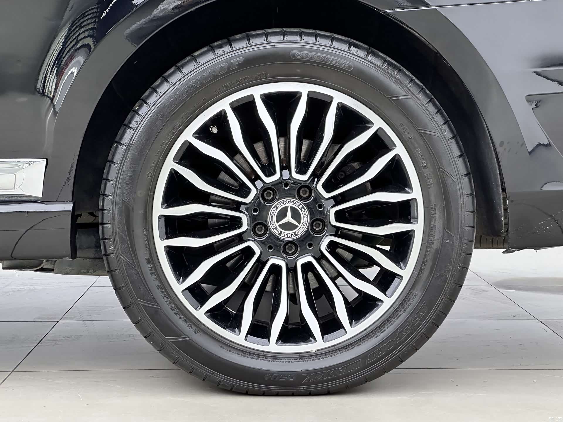 Mercedes-Benz V-Class, 2019 13