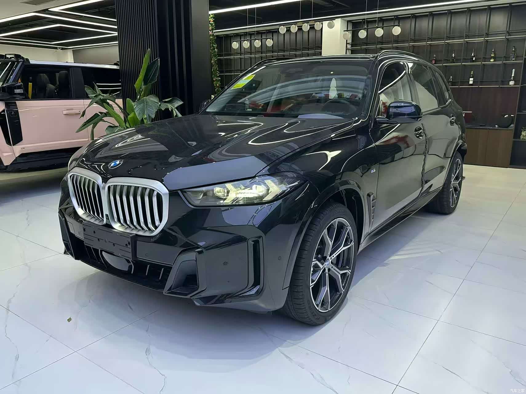 BMW X5, 2026 1