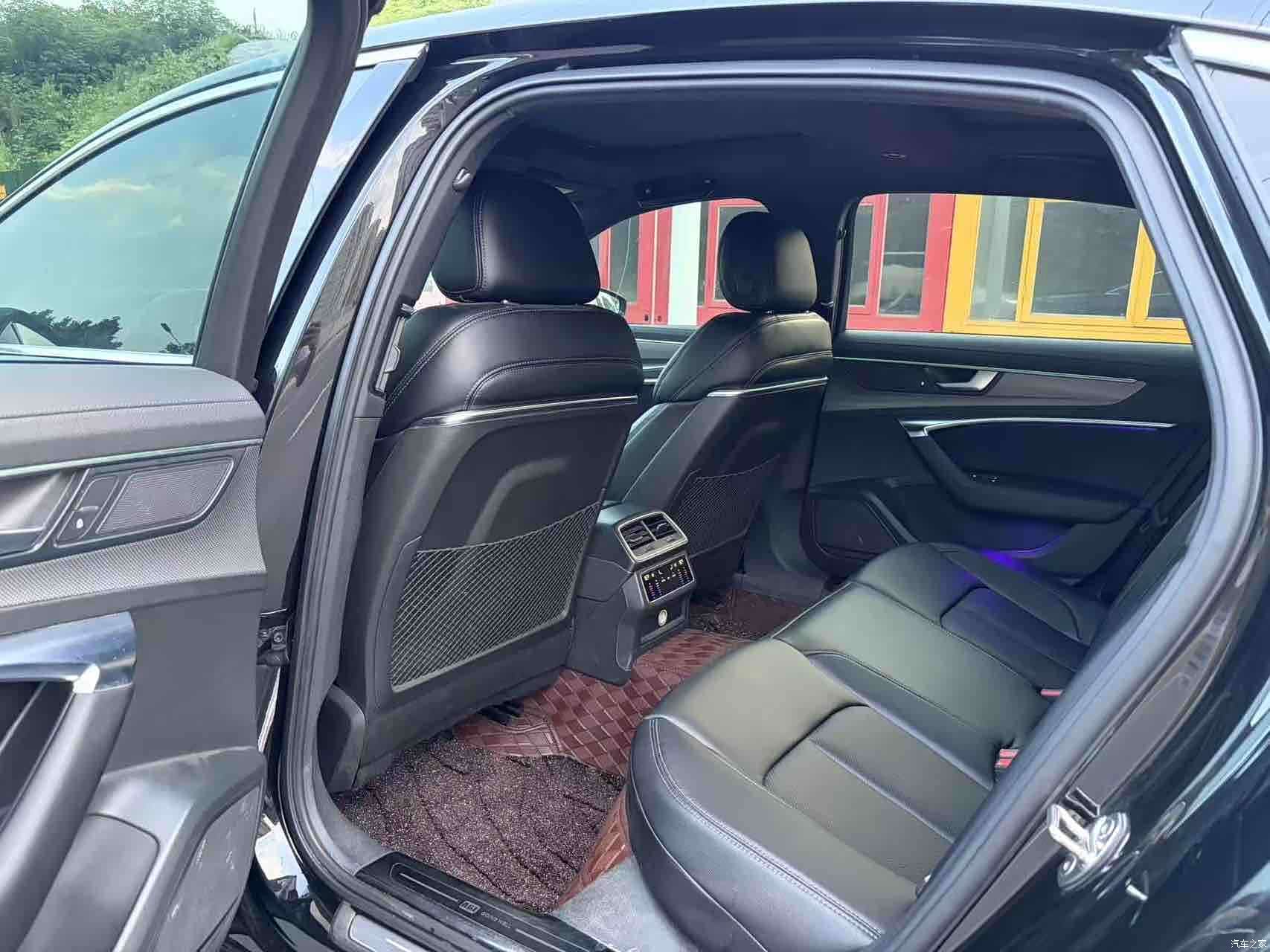Audi A6L, 2021 все фото
