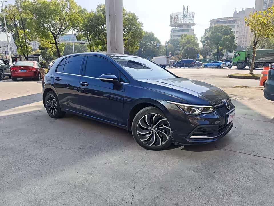 Volkswagen golf