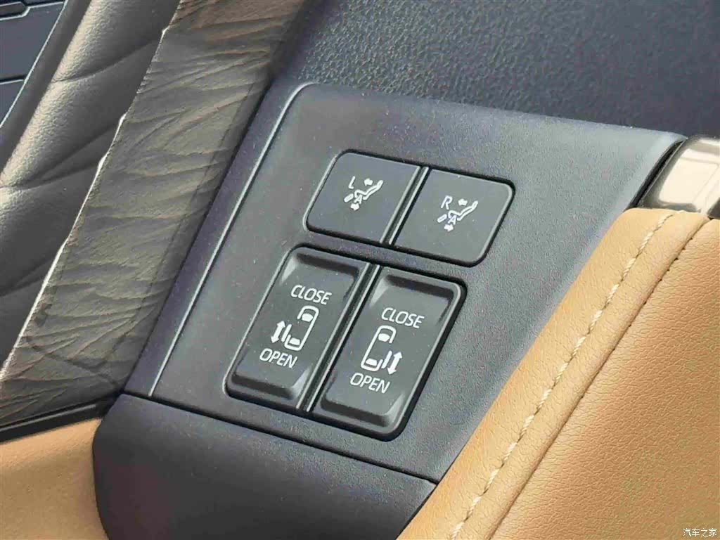 Toyota Vellfire, 2025 15
