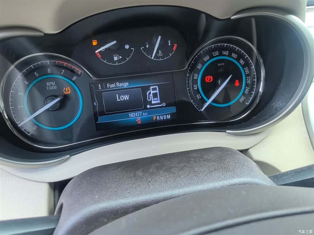 Buick LaCrosse, 2016 12