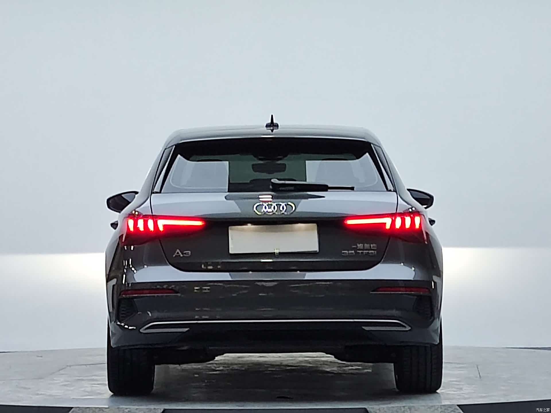 Audi A3, 2023 все фото