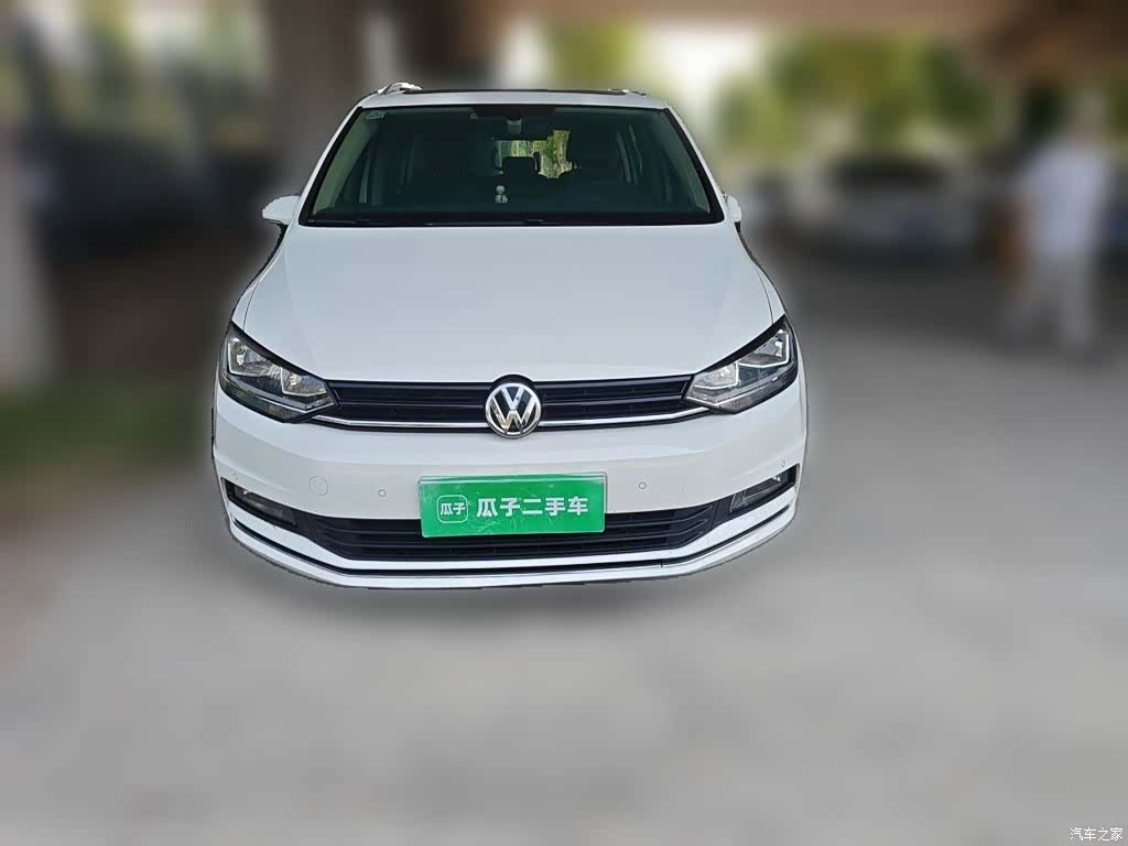 Volkswagen L, 2018 3