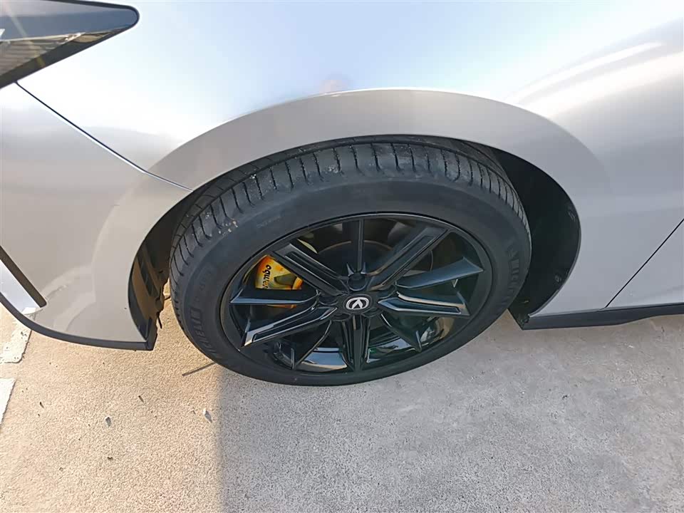 Changan UNI-V Smart iDD