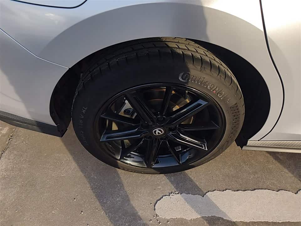 Changan UNI-V Smart iDD