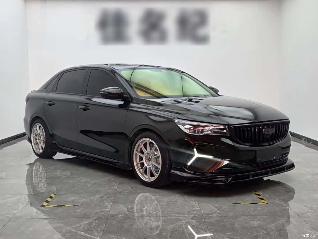 Geely Emgrand, 2025 23
