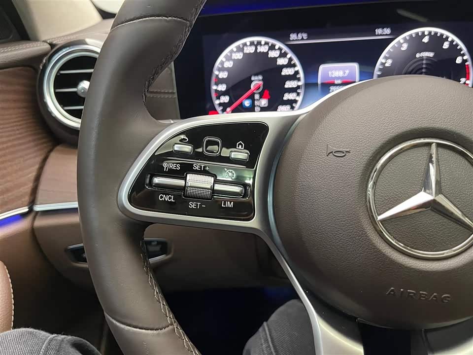 Mercedes-Benz E-class Mercedes-Benz E-class