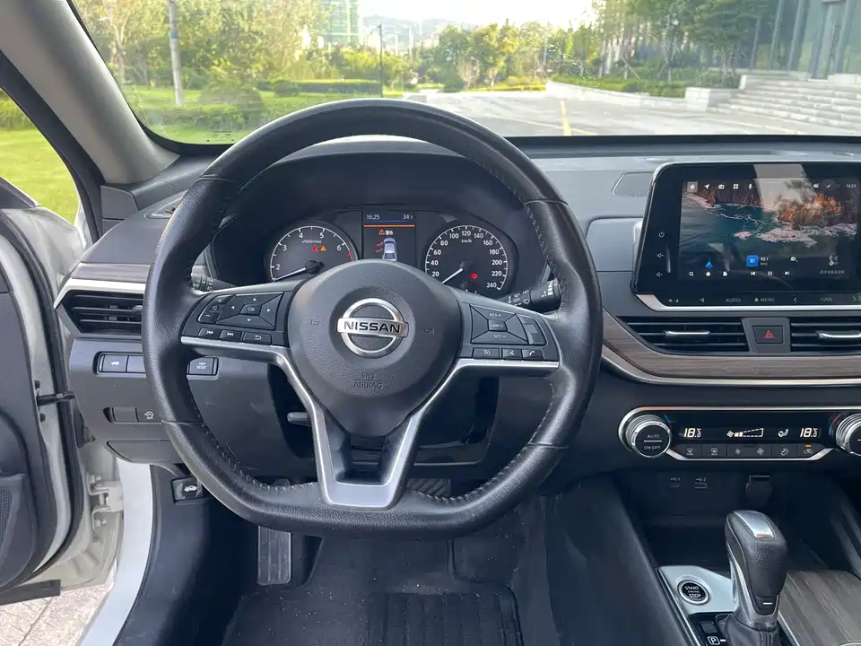 Nissan Teana Nissan Teana