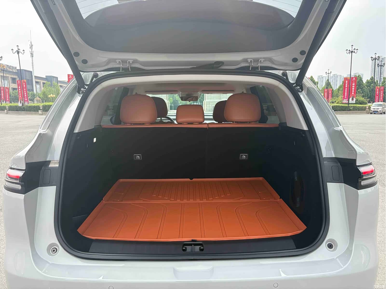 Leapmotor C10, 2025 12