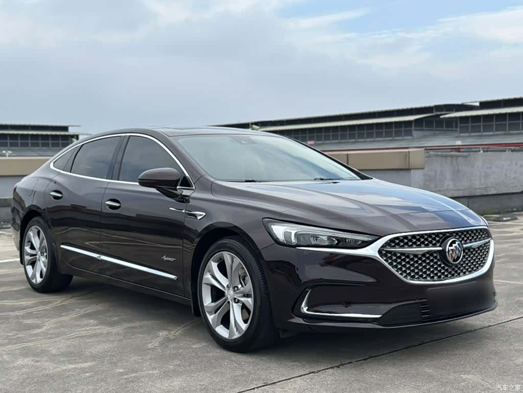 Buick LaCrosse, 2023 все фото