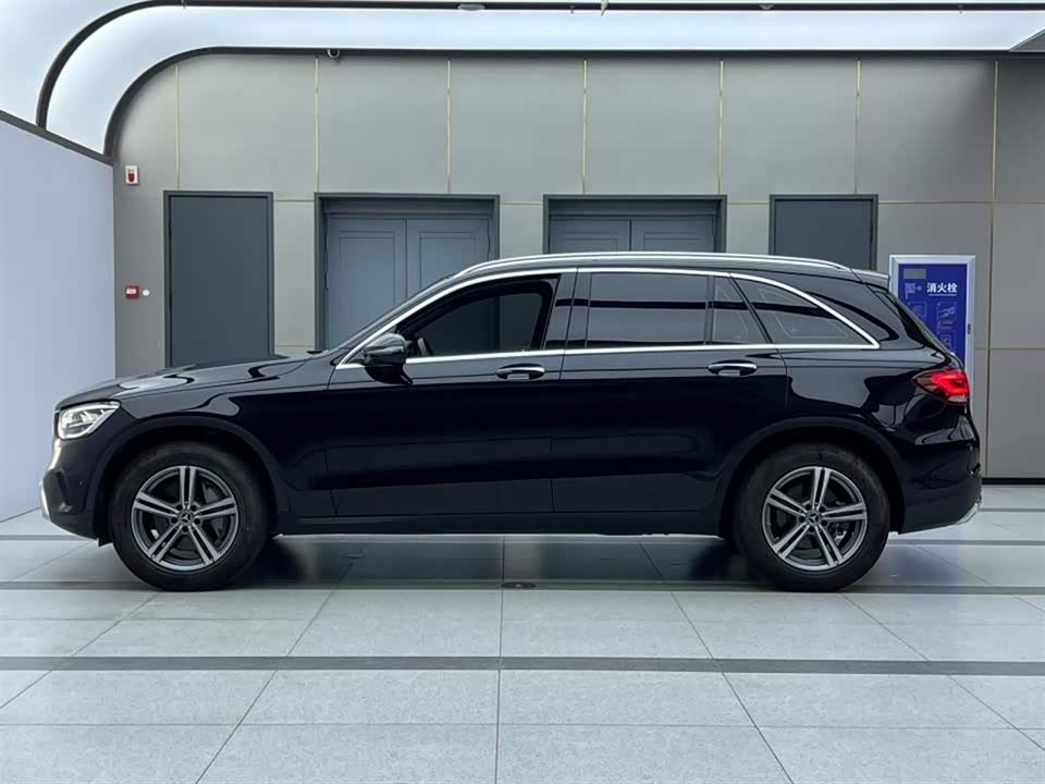 Mercedes-Benz GLC Mercedes-Benz GLC