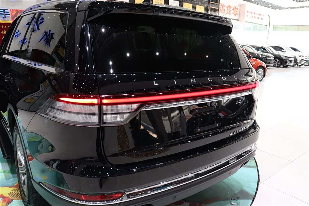Lincoln Aviator, 2022 26