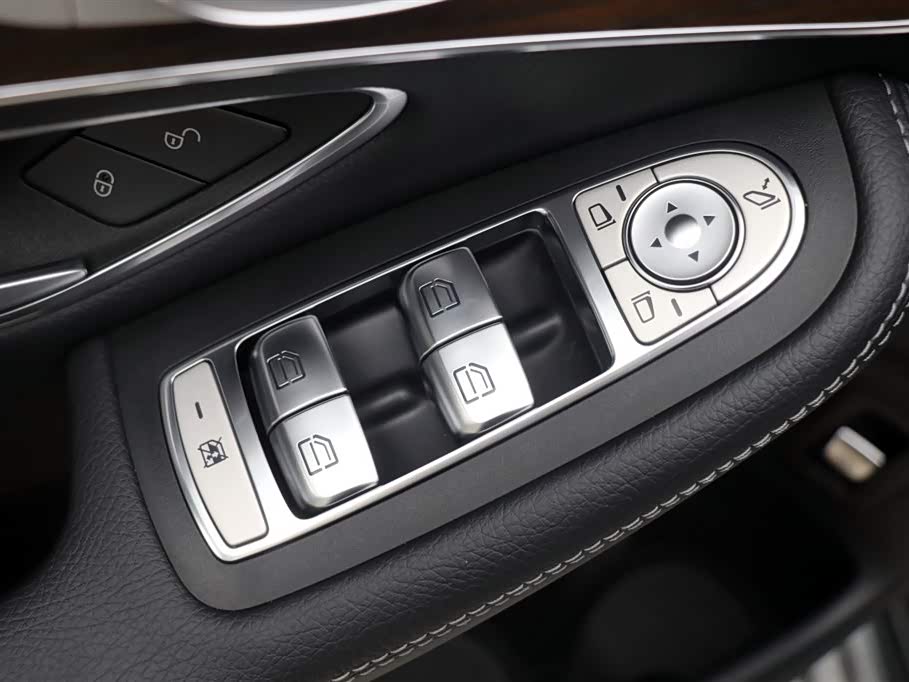Mercedes-Benz GLC Mercedes-Benz GLC