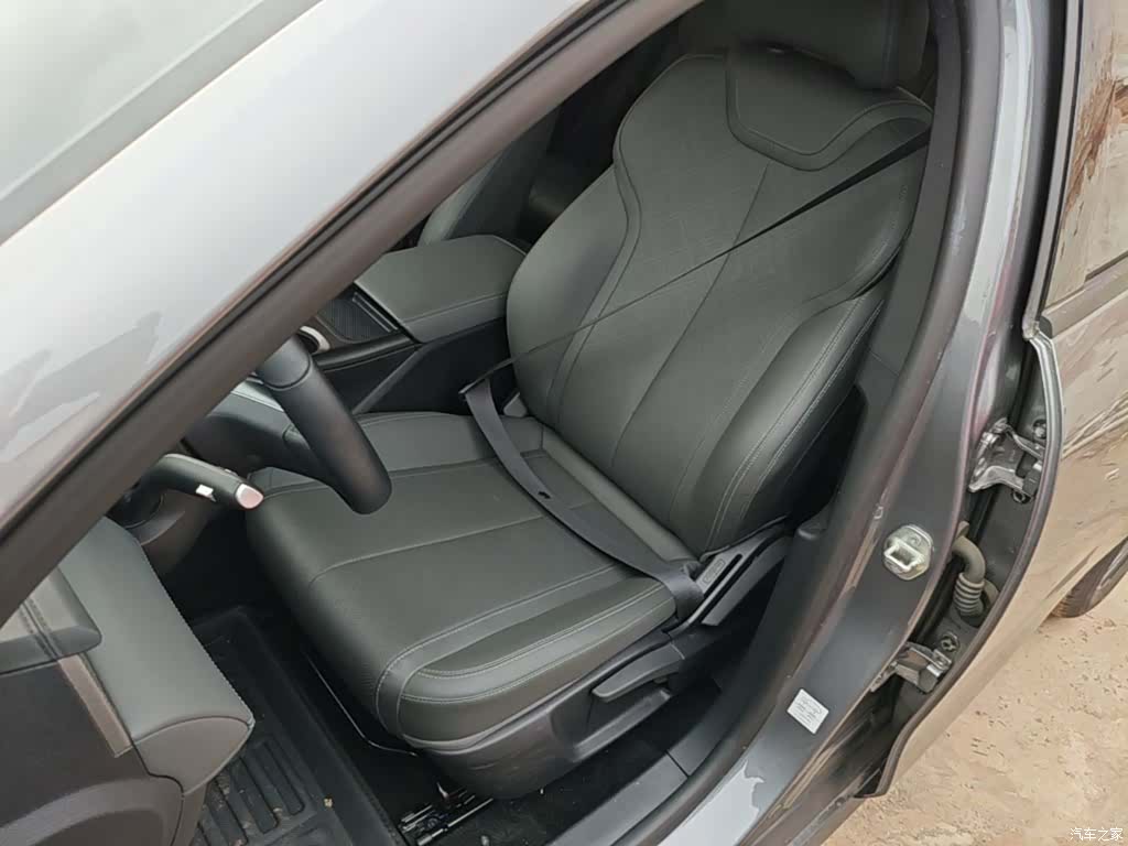 BYD Qin, 2026 15