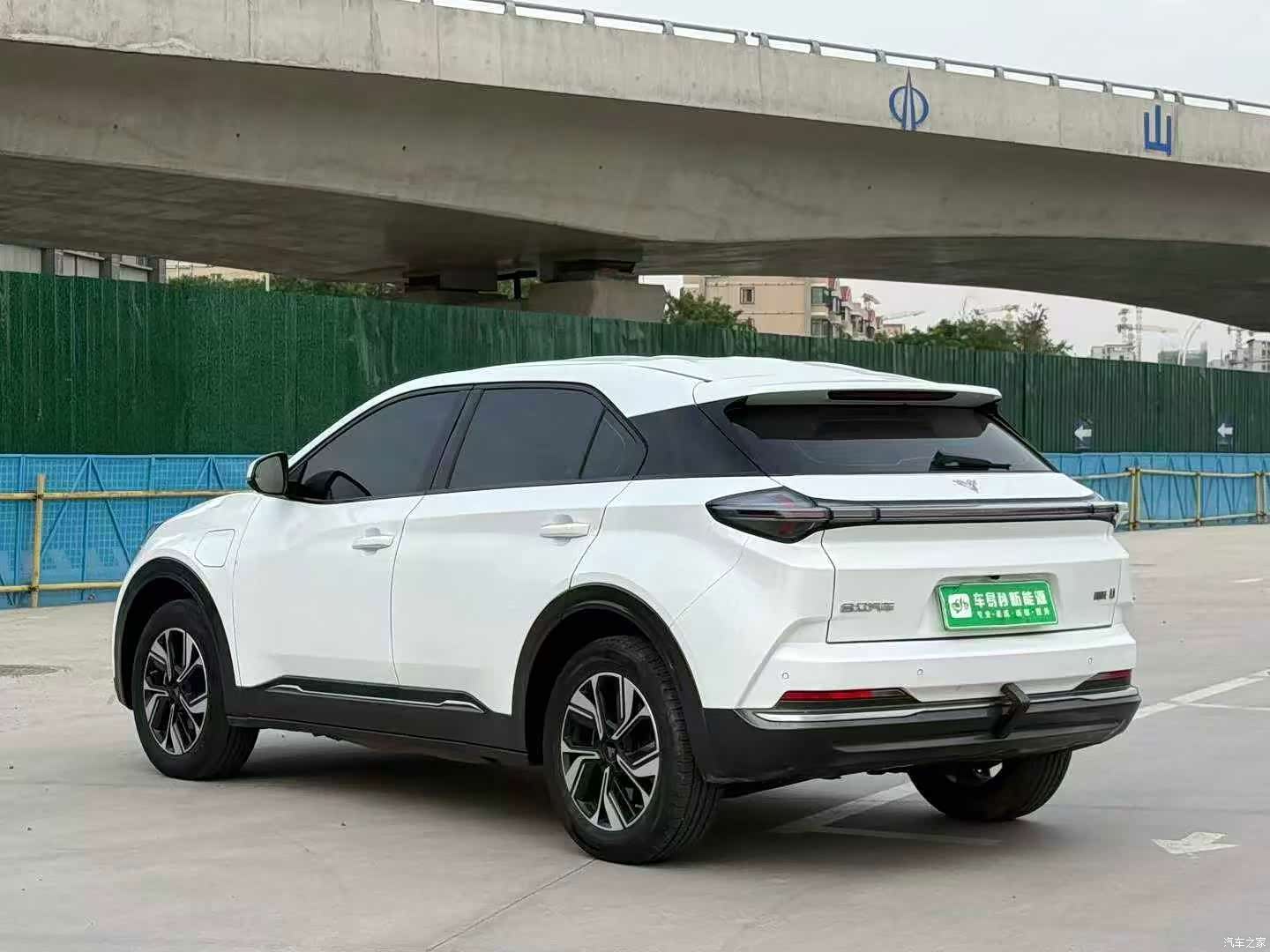 Neta U, 2022 6