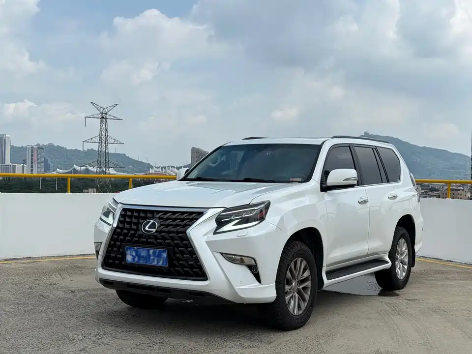 Lexus GX