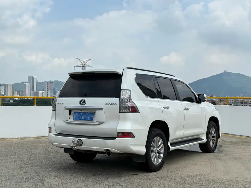 Lexus GX