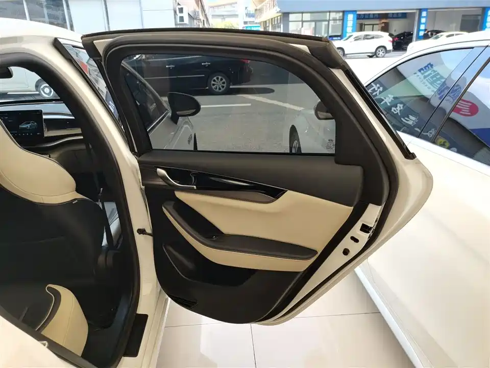 BYD Qin Yuan