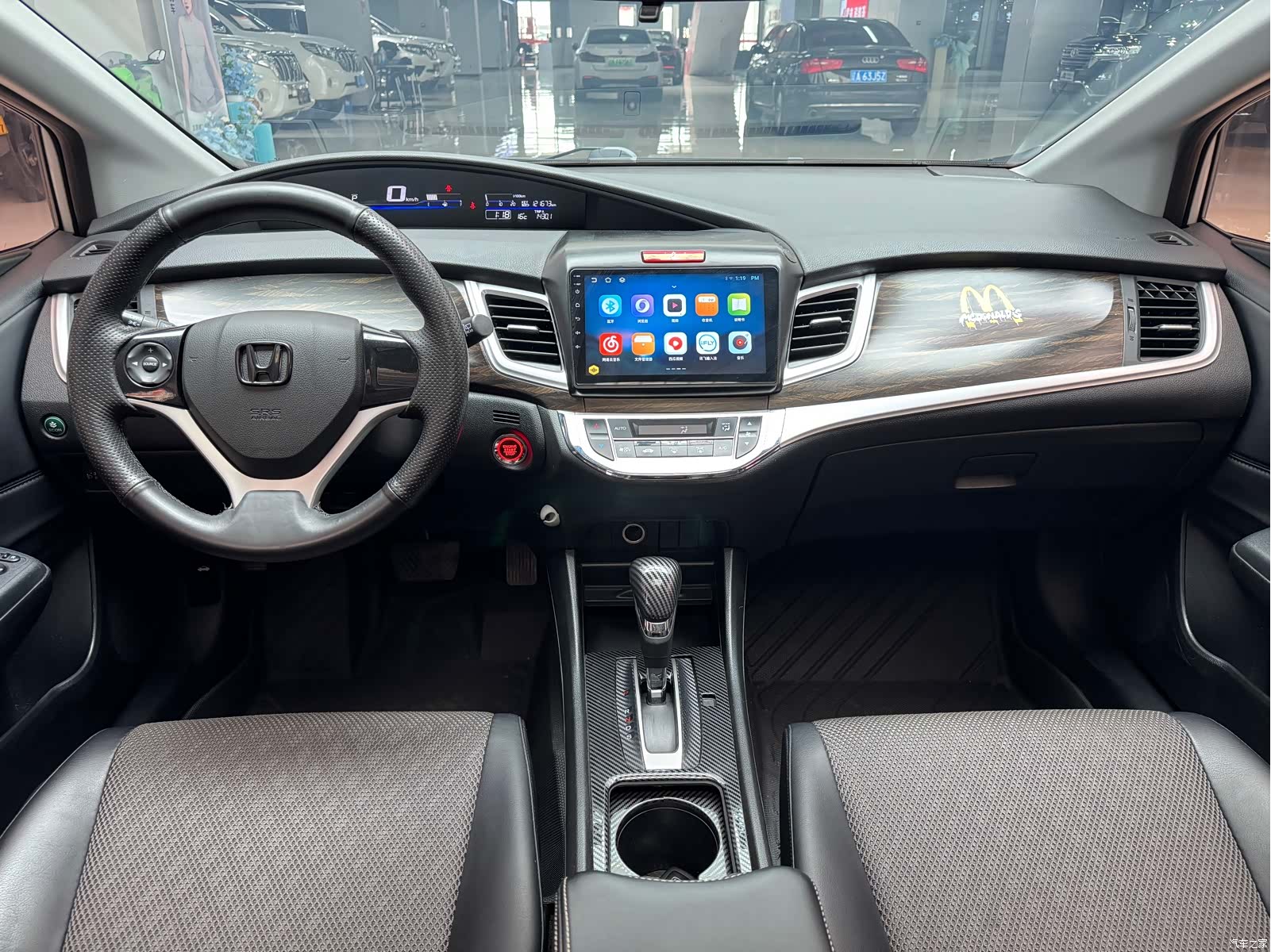 Honda Jade, 2017 все фото