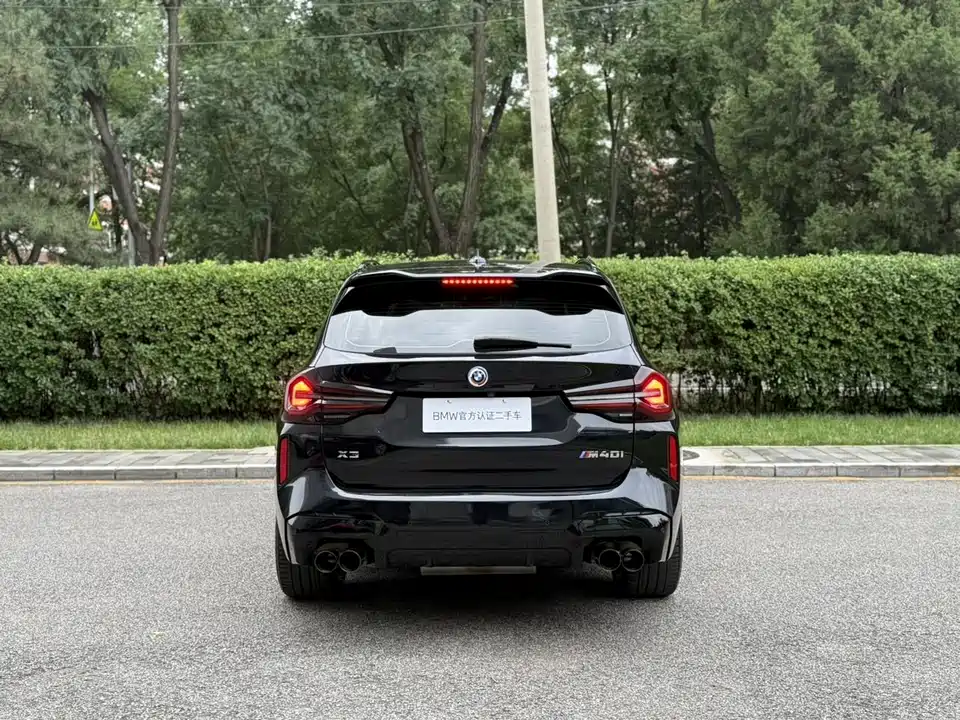 BMW X3 M40i