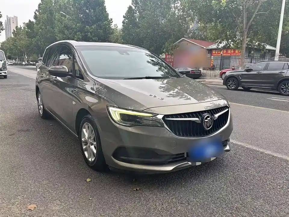 Buick GL6