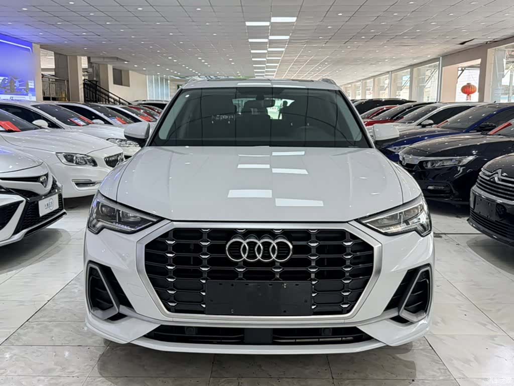 Audi Q3, 2020 9