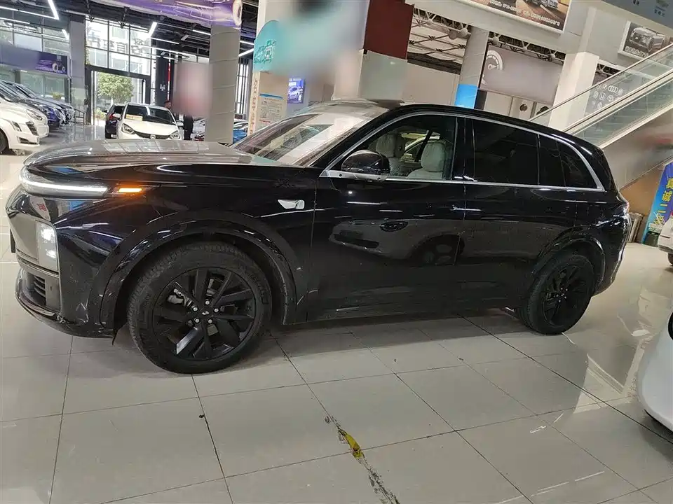 Li Auto Ideal L7