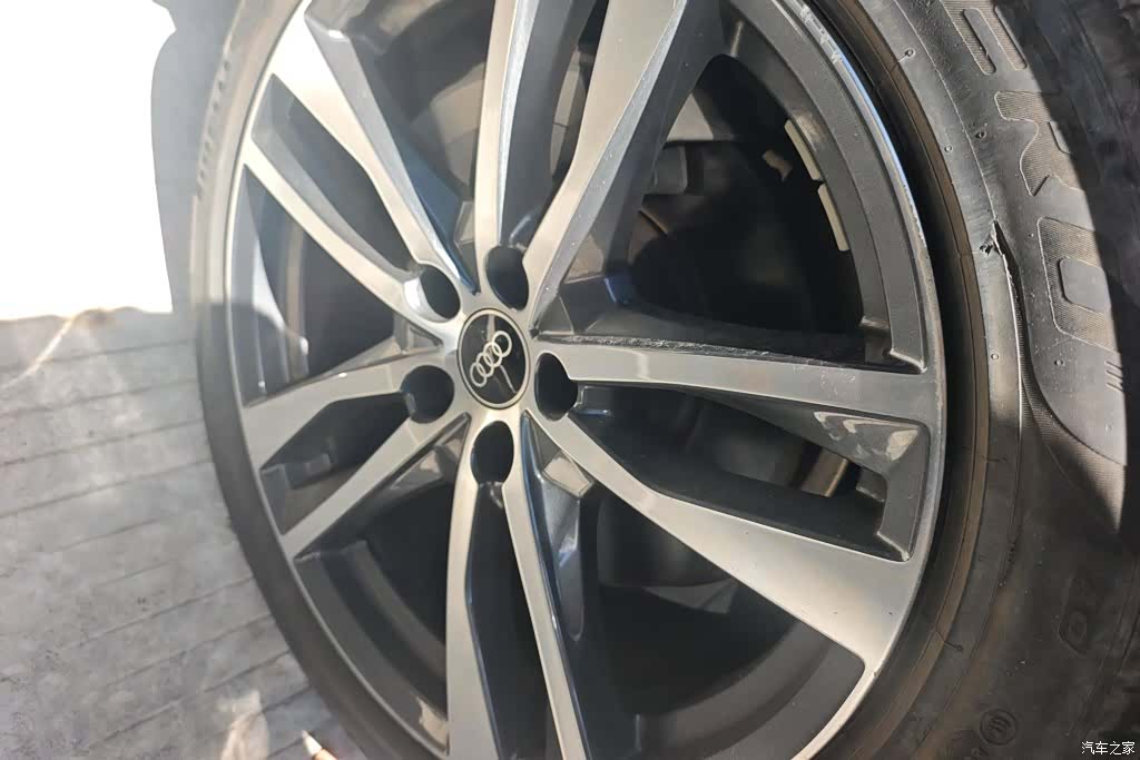 Audi A6L, 2022 6