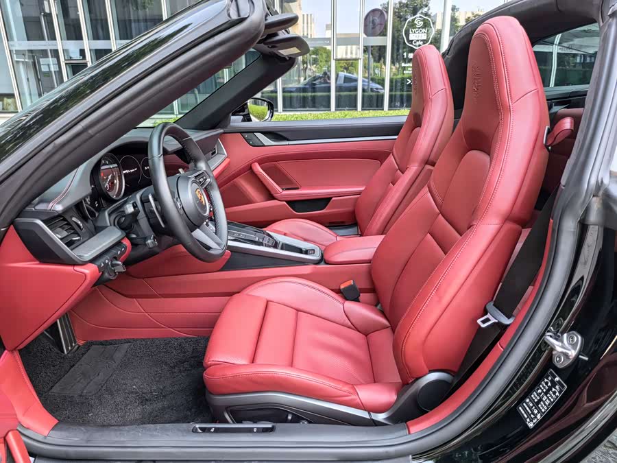 Porsche 911 2022, фото 9