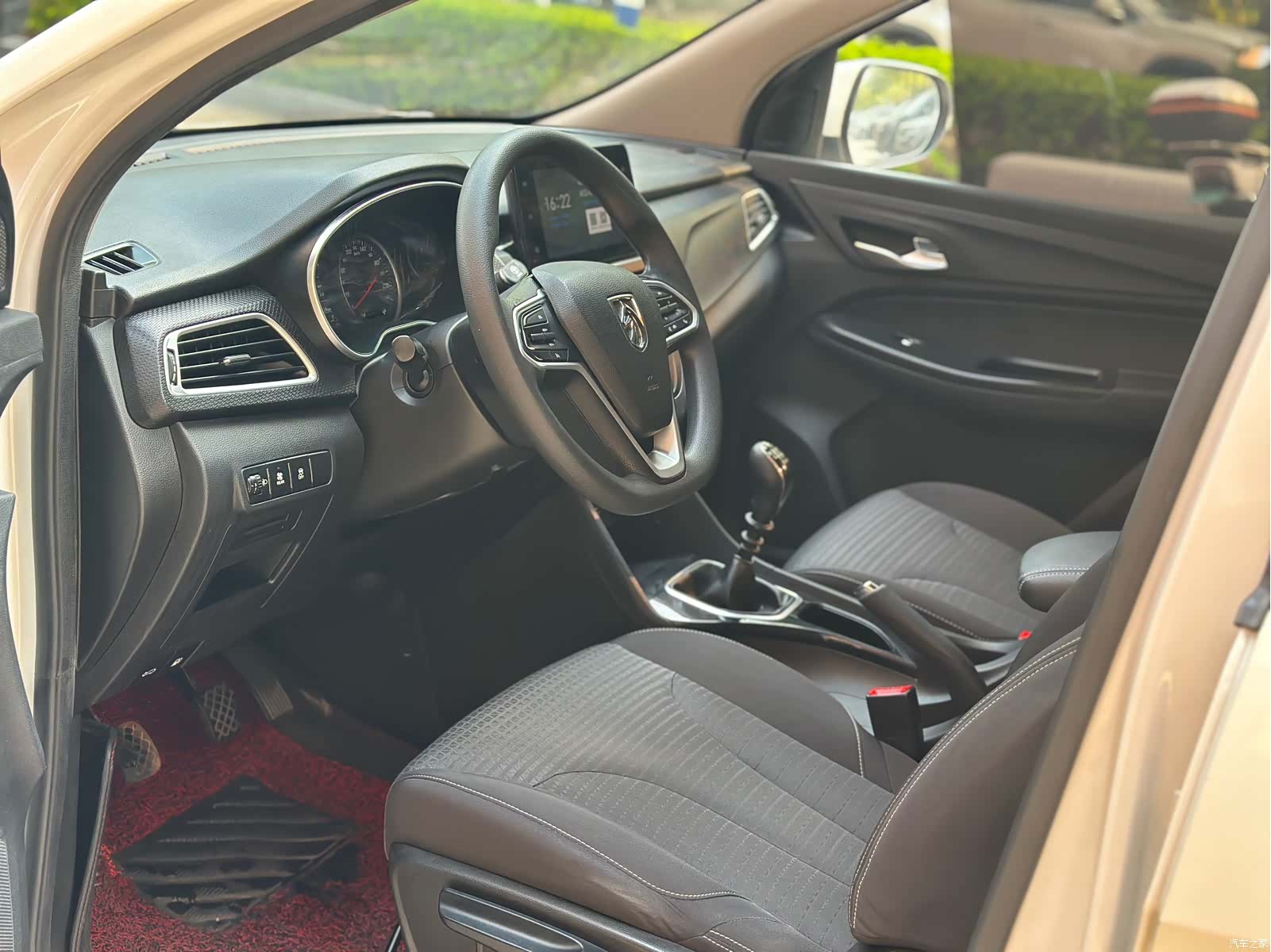 Wuling 730, 2022 7