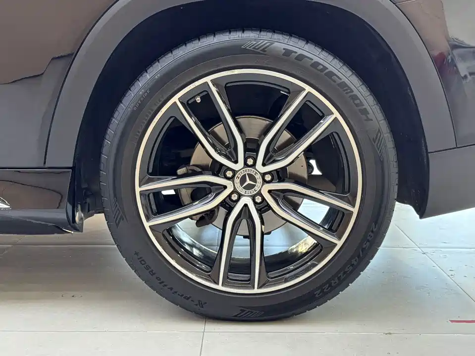 Mercedes-Benz GLS