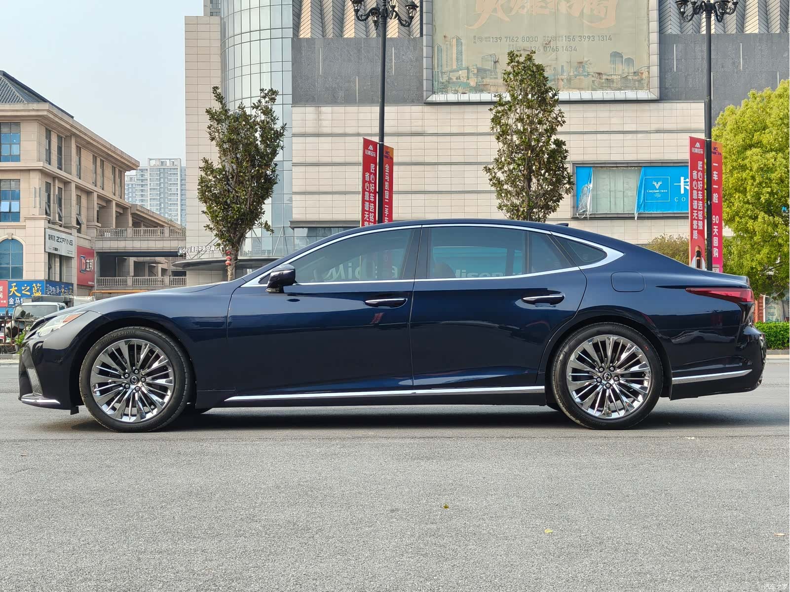 Lexus LS, 2021 15