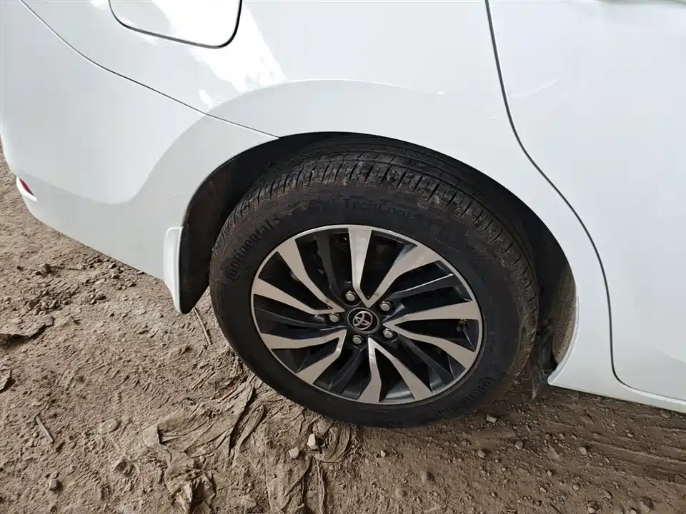 Toyota Corolla dual engine E+