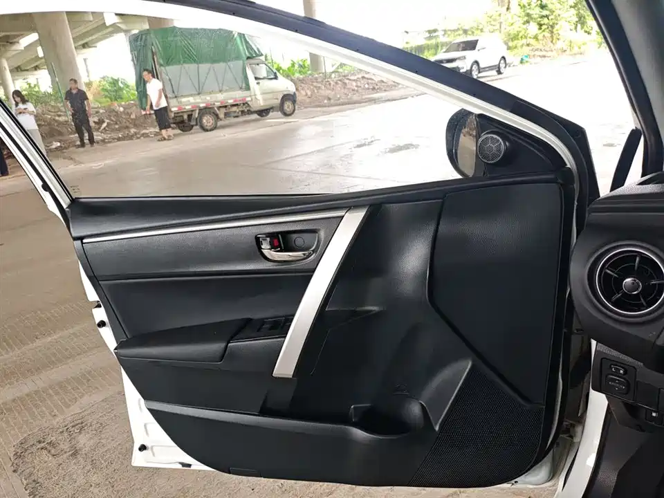 Toyota Corolla dual engine E+