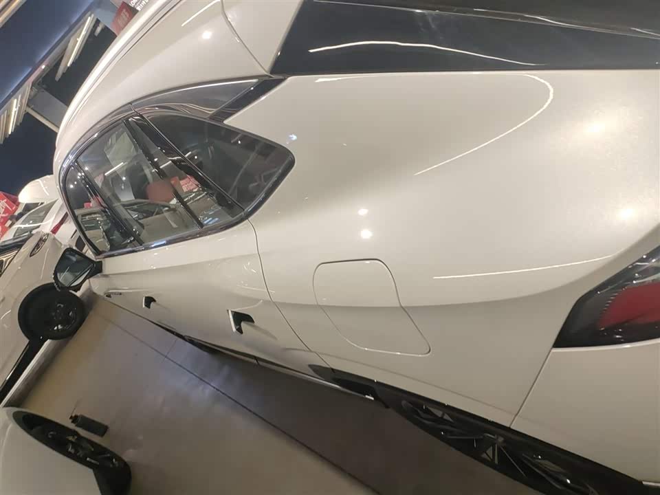 Roewe RX5 New energy